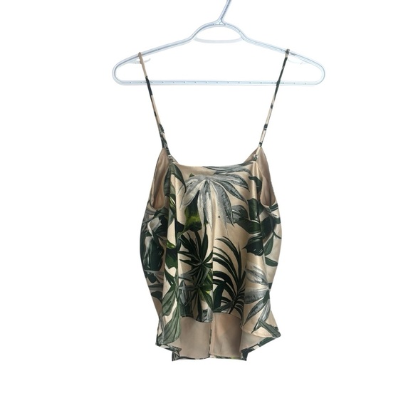 Victoria's Secret Tropical Green Camisole Size Small Adjustable Straps Silky - Picture 8 of 8
